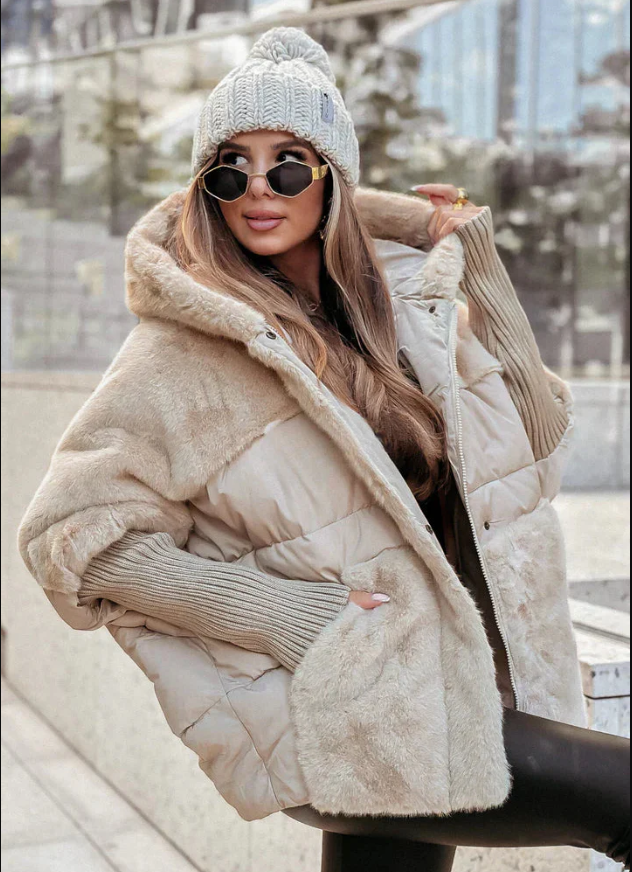 Pelliccia-Cappotto “Winter Luxe” con Cappuccio